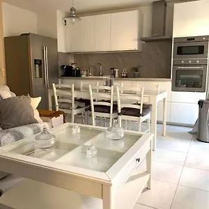  Apartment Moderne Et Spacieux Proche Paris